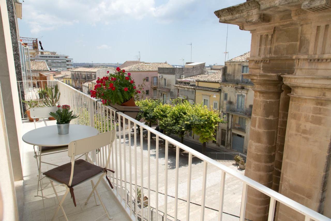 Tocco Barocco - Locazioni Brevi - Hotel Ragusa Luaran gambar