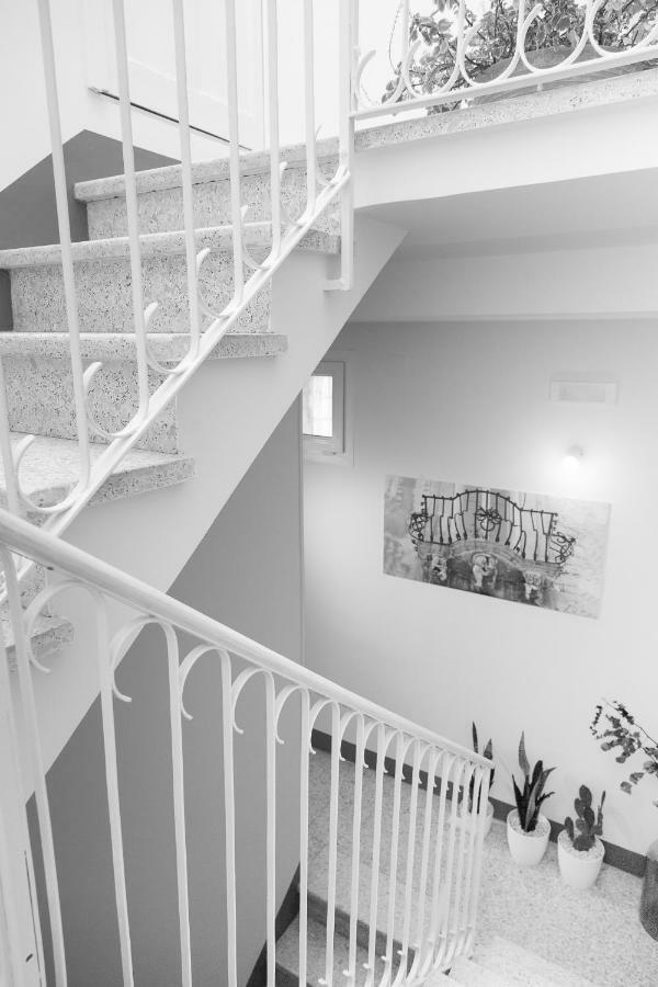 Tocco Barocco - Locazioni Brevi - Hotel Ragusa Luaran gambar