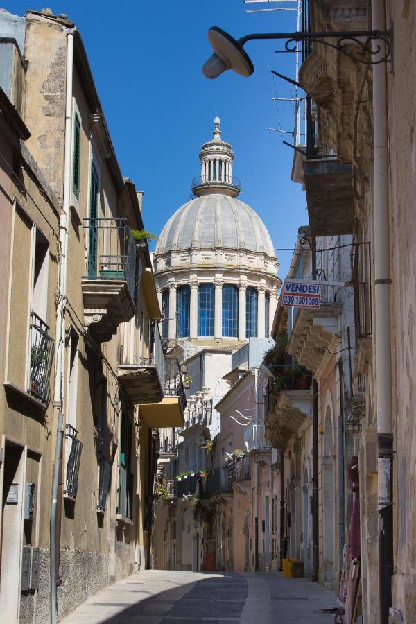 Tocco Barocco - Locazioni Brevi - Hotel Ragusa Luaran gambar