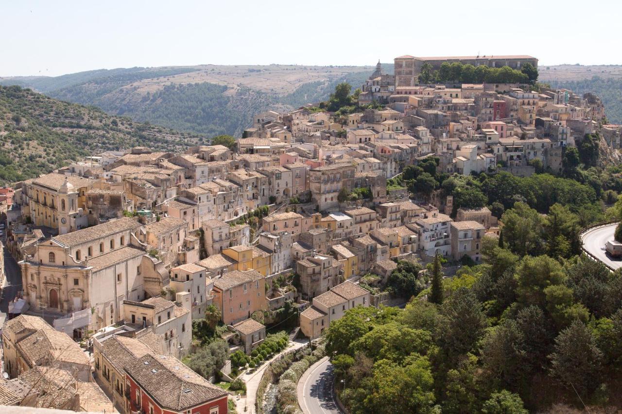 Tocco Barocco - Locazioni Brevi - Hotel Ragusa Luaran gambar